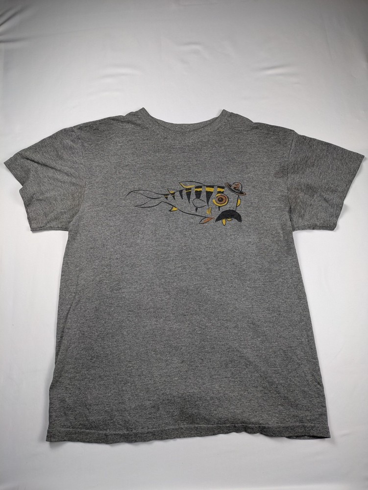 Size Medium (18x27)- Quick silver surf shirt