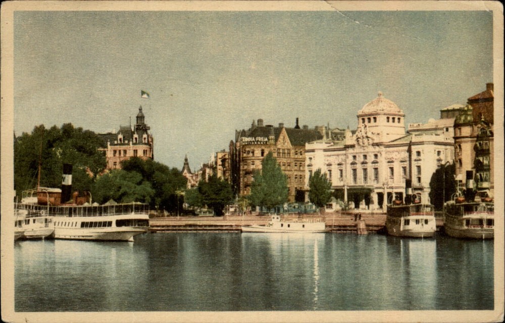 Royal Dramatic Theatre Stockholm Sweden vintage postcard s167