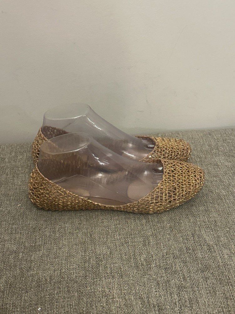 Melissa Campana Papel VII jelly flats in a metallic Gold Size 9