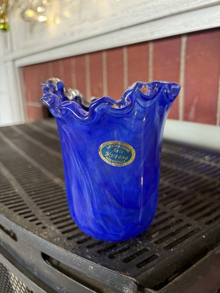 VTG Murano “Lavorazione Arte” Blue Ribbed Ruffle Art Glass Vase 5” Italy EUC