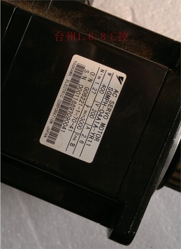 Used 1Pcs Yaskawa Ac Servo Motor SGMPH-04A1A-YR11 Plc Module kb