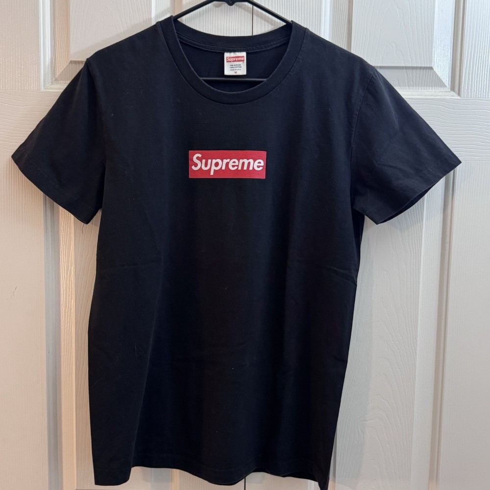 Supreme Men’s Black Bogo 2014 20th Anniversary Box Logo T-shirt Size Medium