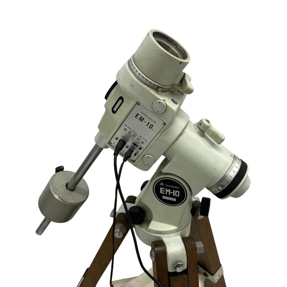 Takahashi EM-10 German Equatorial EQ Mount Wooden Tripod Set Junk