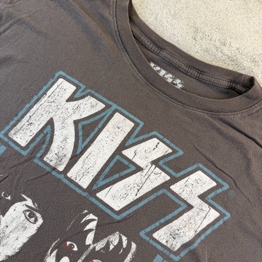 KISS Band Graphic T-Shirt Rock Face Logo Lightning Bolt Gray XXL