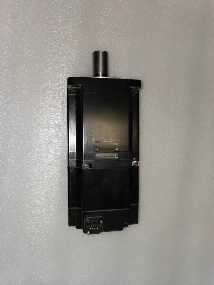 1pcs used SGMJV-08AAA6C #F22