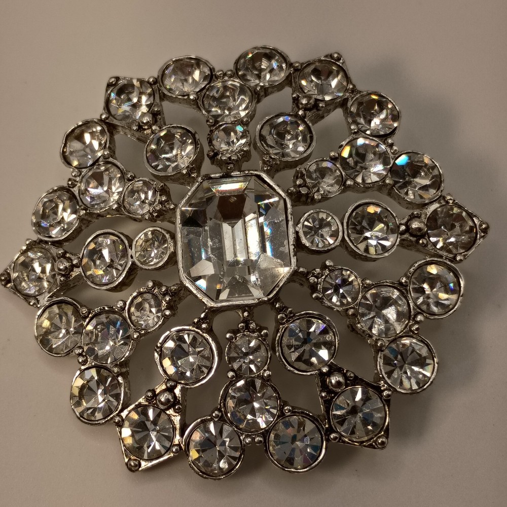Vintage Rhinestone Brooch Clear Crystal Cluster Snowflake Silver Tone Signed LC