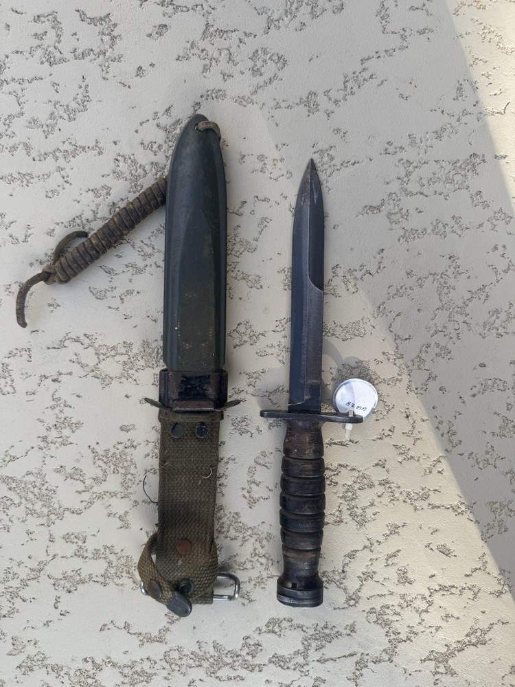 US Camillus Bayonet