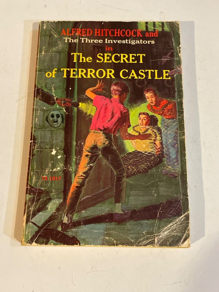 Three investigators the secret of terror castle scholastic