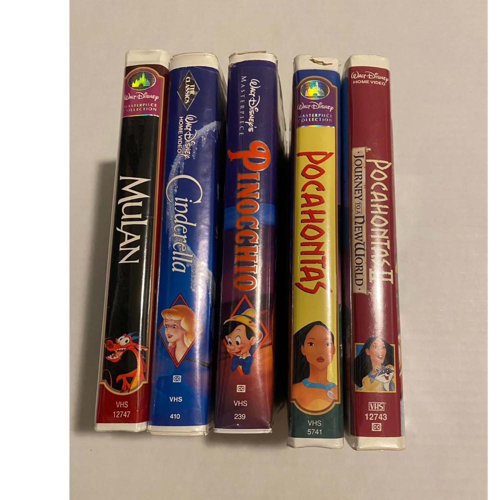 Walt Disney Home Video VHS Lot of 5 NTSC: Mulan, Pinocchio, Cinderella +2