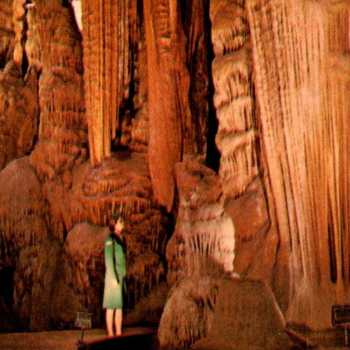 Vintage Postcard Chrome Double Column Caverns Of Luray Virginia VA