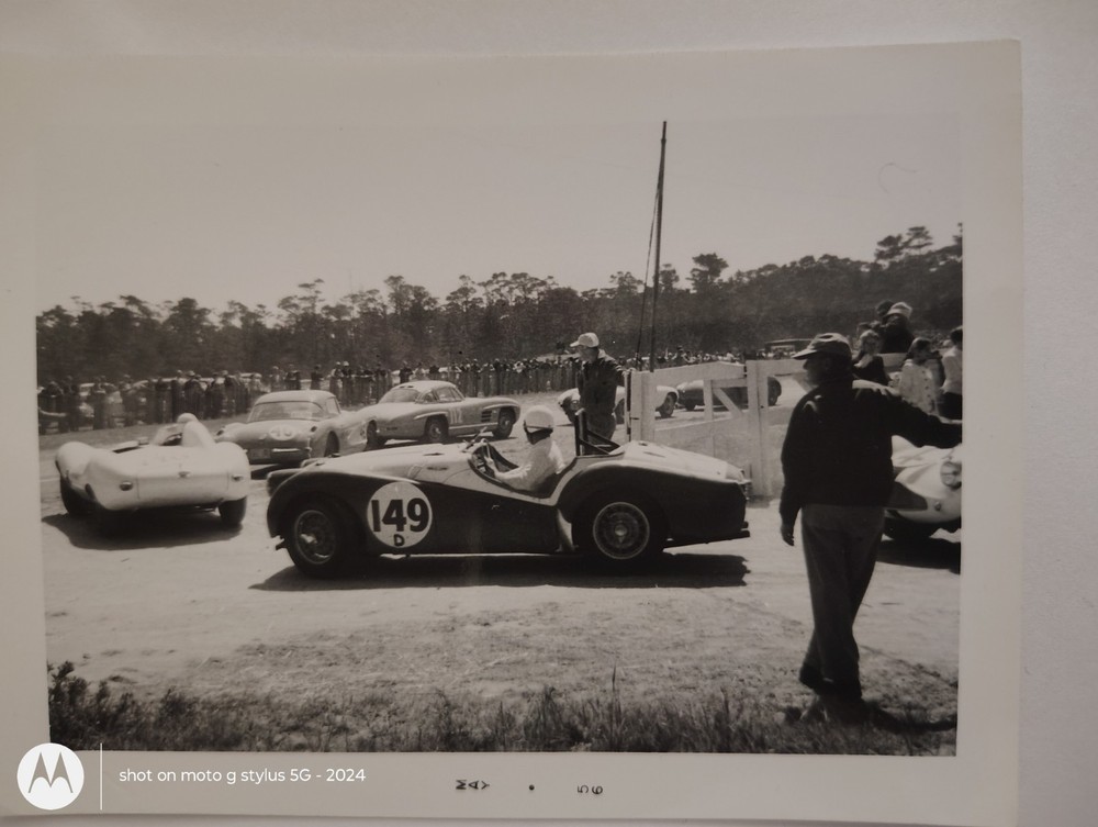 1956 vintage snapshot photo Triumph car 149 auto racing 🏎️