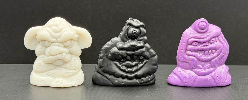 Lot 3 GoGo’s Crazy Bones MACRO Aliens Magic Box Unpainted Rare