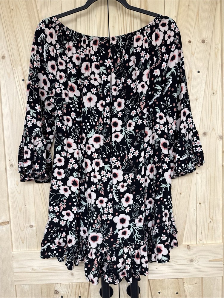 Terra Sky Womens Scoop Neck Top 14 W Black Floral Bell Sleeves Ruffle Boho Tunic