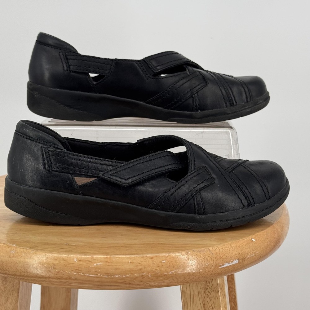 Clarks Mary Jane Shoes Womens 7 Black Leather Flats Cushion Soft Comfort