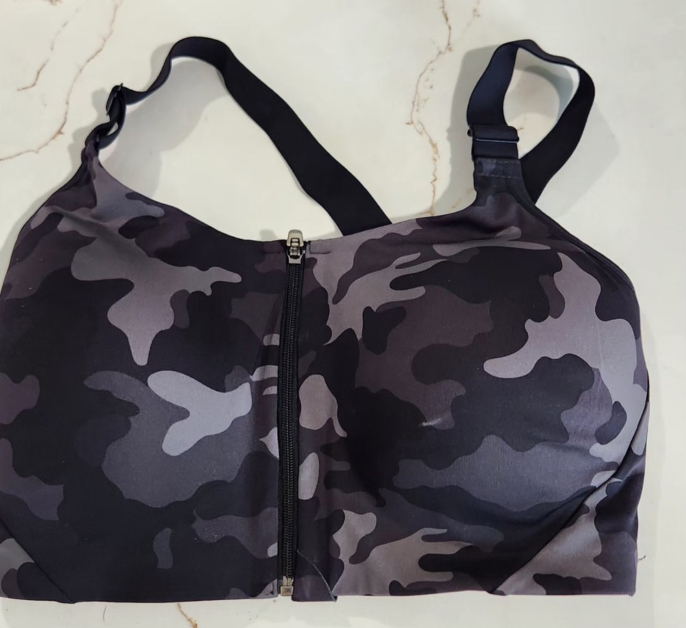 All in Motion 36DD High Support Zip Front Camo Racerback Sports Bra Wireless