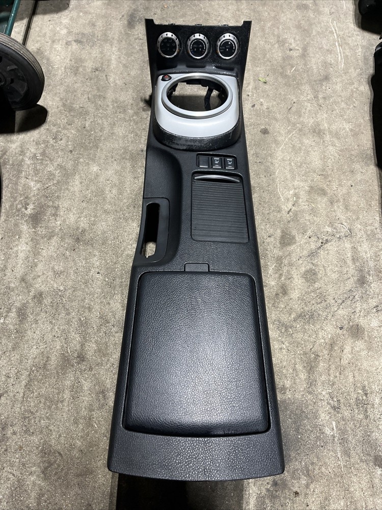 2006 08 Nissan 350Z Auto Center Console Shifter Trim