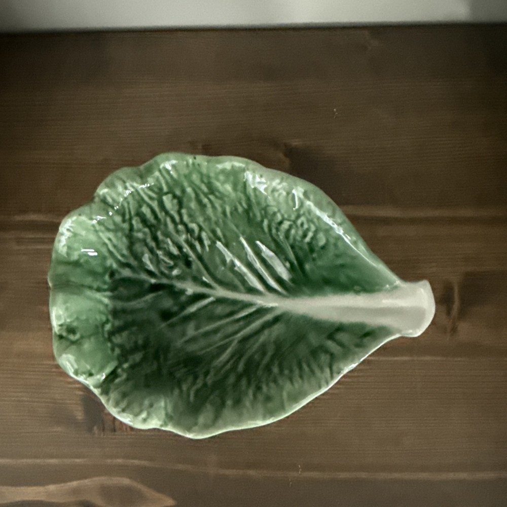 SECLA Portugal vintage cabbage leaf green bowl