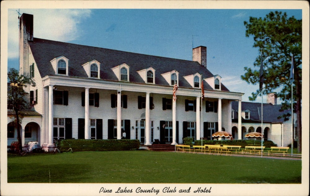 Myrtle Beach South Carolina Pine Lakes Country Club Hotel vintage postcard