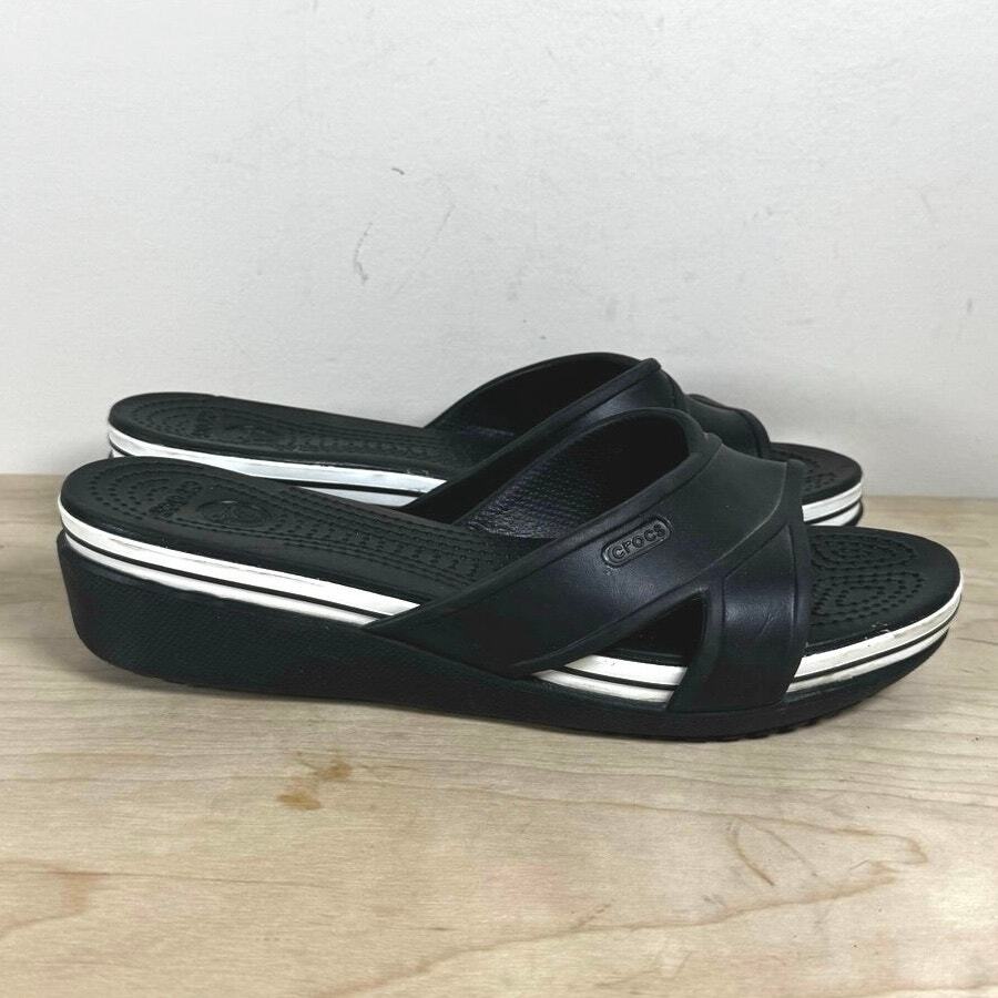 Crocs Women’s Size 9 Low Wedge Slip On Crocband Sandal Black White Stripe Accent