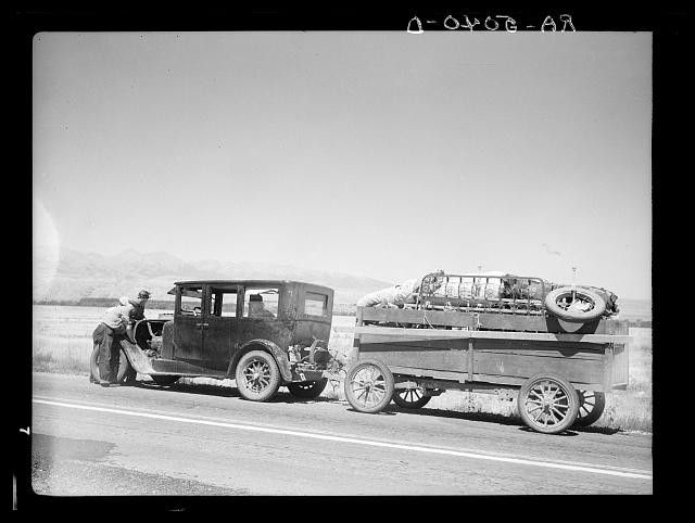 Montana Drought Refugees from South Dakota 1936 Family Car Wagon Loadout