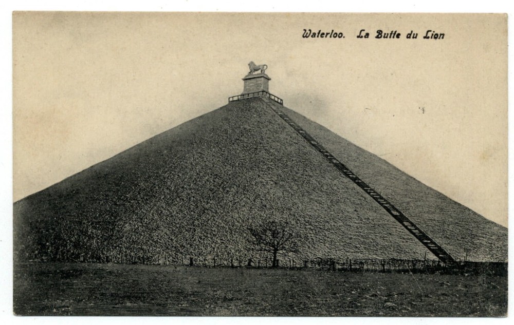 La Butte du Lion Waterloo Belgium vintage postcard s715