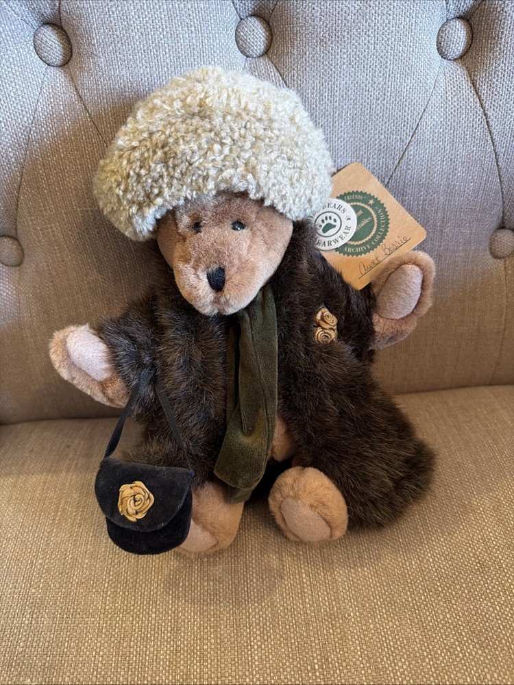Boyd’s Bear Vintage Aunt Bessie Teddy Bear  Retired Collection