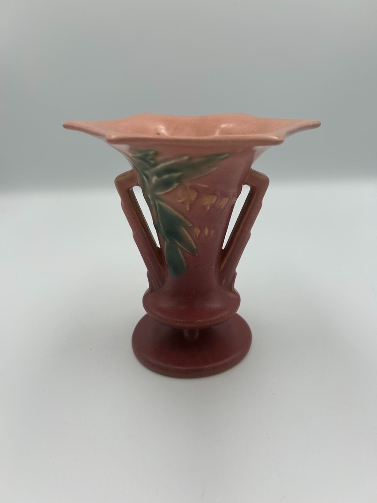 Roseville Pink Bleeding Heart Vase #962-5