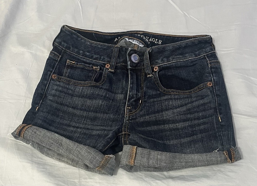 American Eagle Outfitters Denim Shorts Womens Size 2 Blue Midi Super Stretch