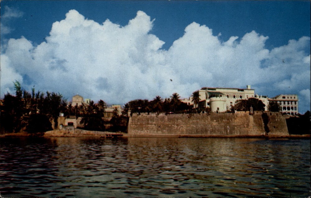 Greetings From Puerto Rico Old Wall San Juan Puerto Rico vintage postcard s563