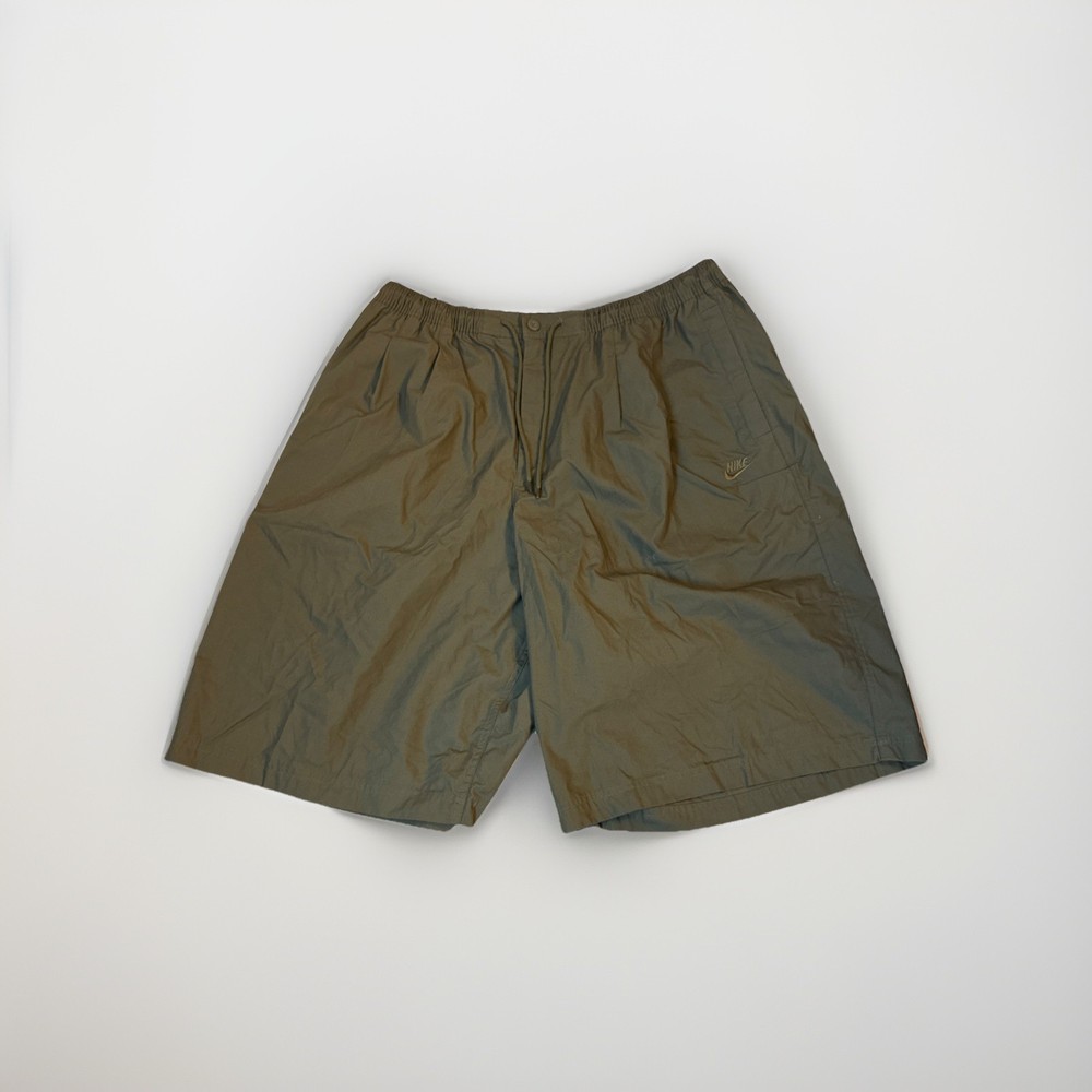 Nike Oversized Fit Shorts Men’s XL Olive Green Casual Streetwear HJ2540-222 NWT