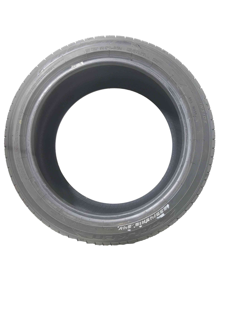 P235/45R18 Falken Pro G5 A/S 94 V Used 10/32nds