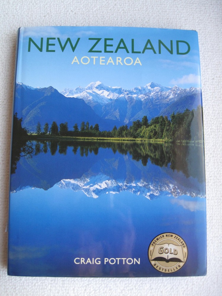 New Zealand by Craig Potton