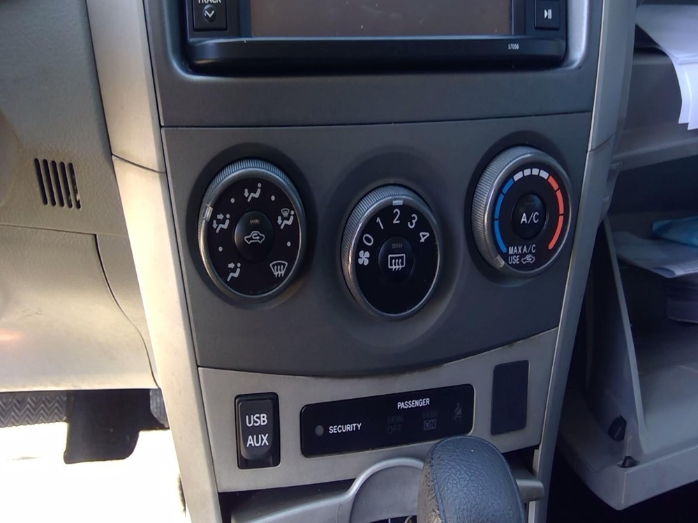 Used 2013 Toyota Corolla Manual Temperature Control A/C Selector Switch