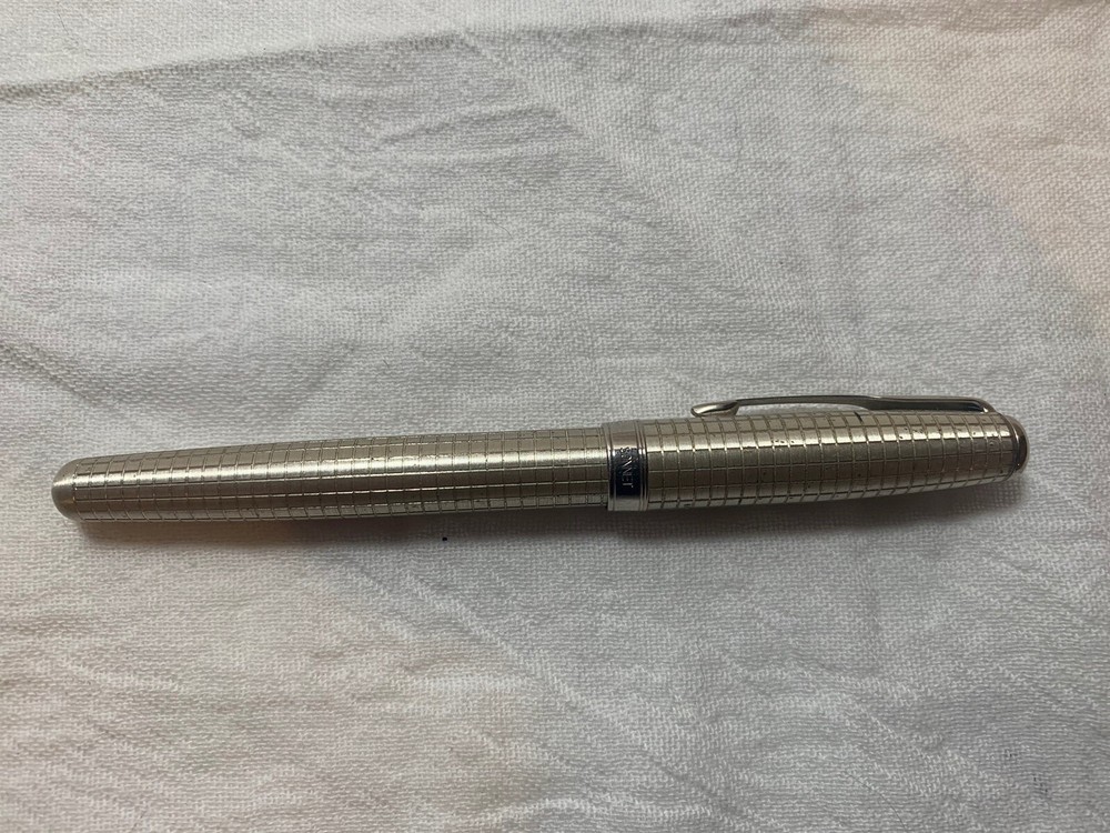 Parker  Sonnet Sterling Silver Rollerball Pen  Pre-owned