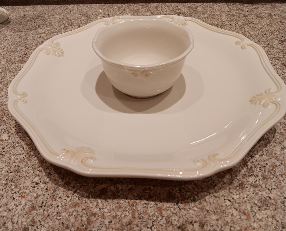 Lenox Butlers Pantry Chip and Dip set