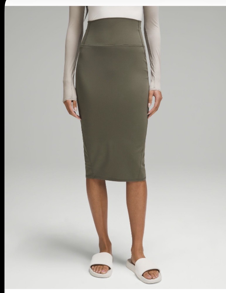 Lululemon Nulu Slim-Fit High-Rise Pencil Skirt Army Green Size 8 NWT