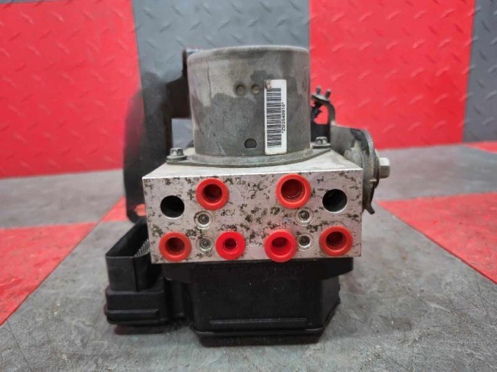 2014-2016 Ford F250 F350 SD ABS Anti-Lock Brake Pump Control Module Assembly OEM