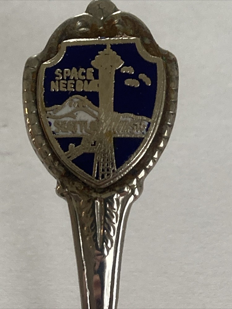 Vintage Space Needle Souvenir Collectible Spoon