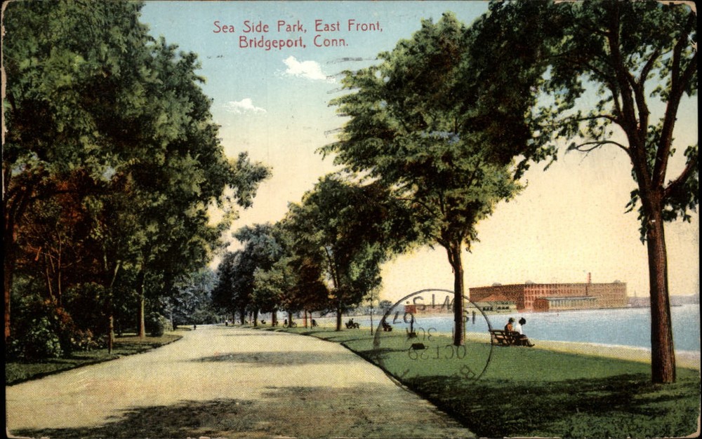 Bridgeport Connecticut ~ Sea Side Park ~ East Front ~ postcard mailed 1907