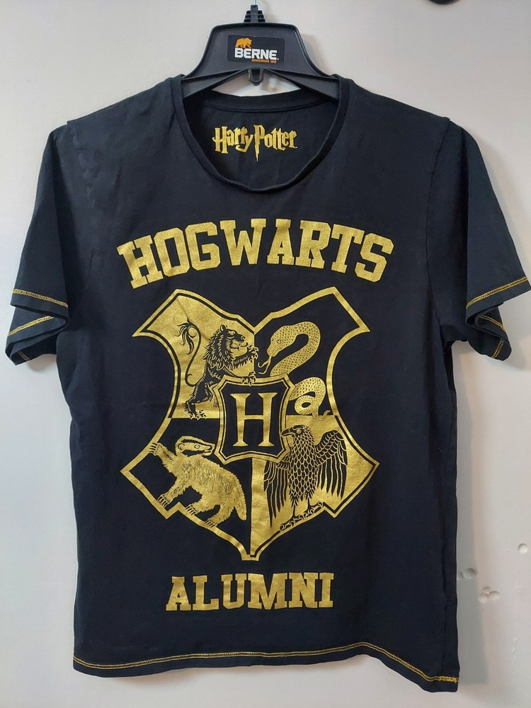 Harry Potter women's Hogwarts Alumni T-shirt size M color Black