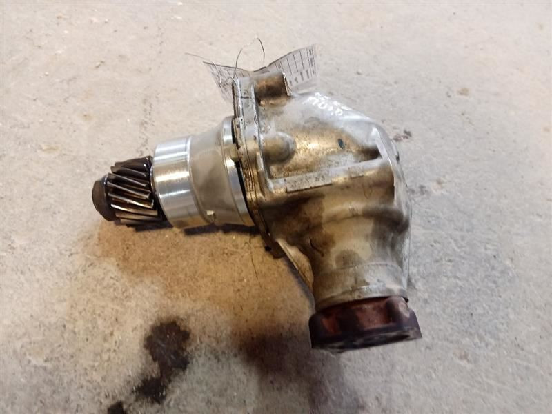 Honda CRV Automatic Transmission Transfer Case Canada Built 16 Model 9502069