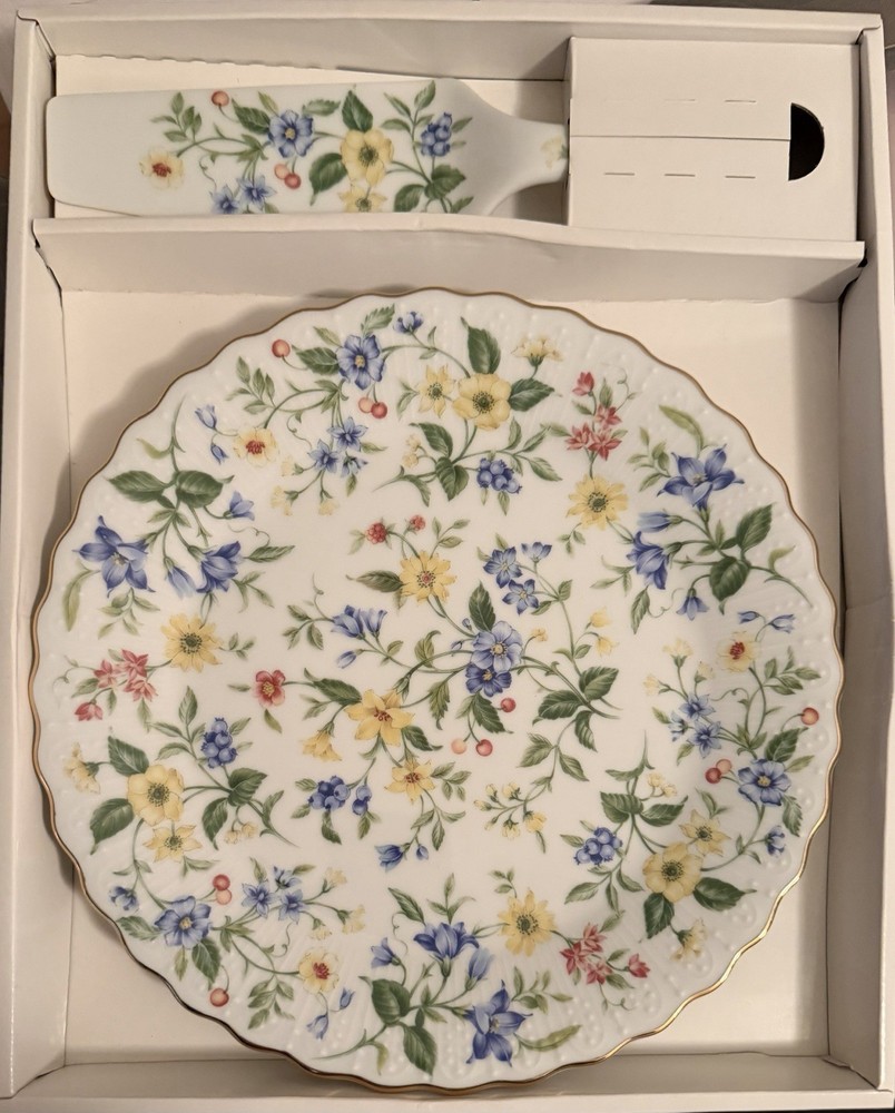Andrea by Sadek Floral Porcelain Plate & Cake Server Set, Round, Multicolor