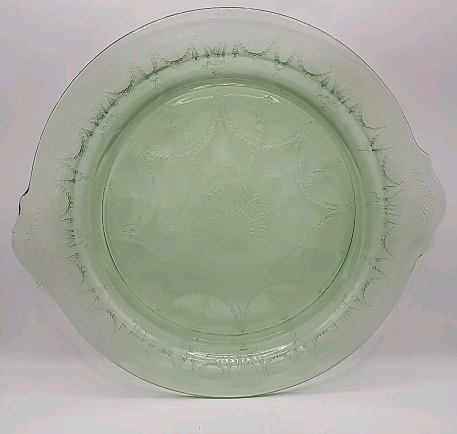 Anchor Hocking Cameo Green Depression Handled Glass Cake Plate 11.5