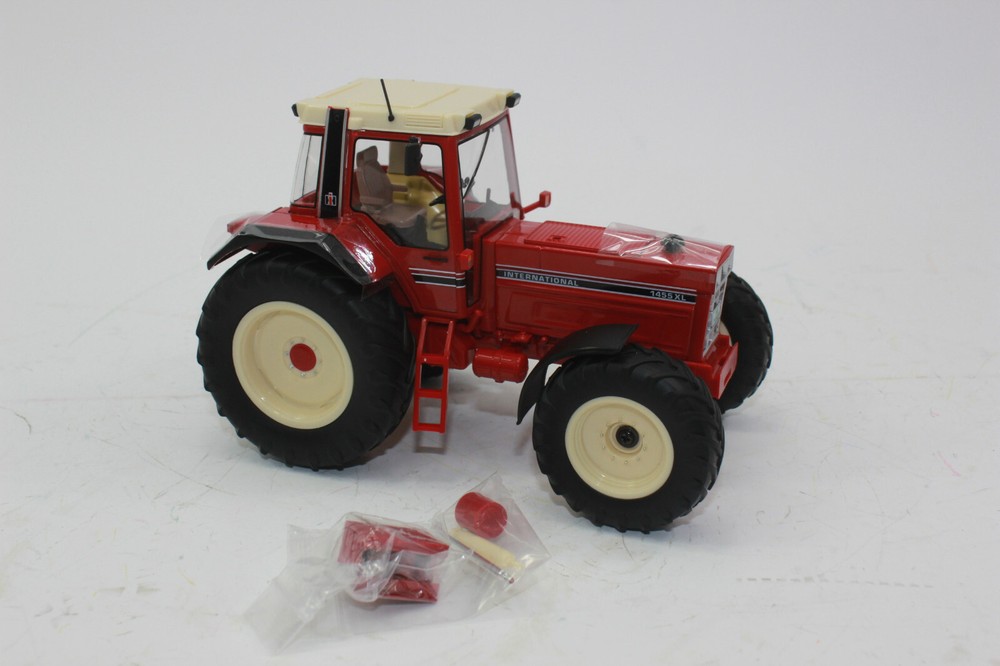 Wiking 077852 IHC 1455 XL Tractor 1:32 New in Original Packaging