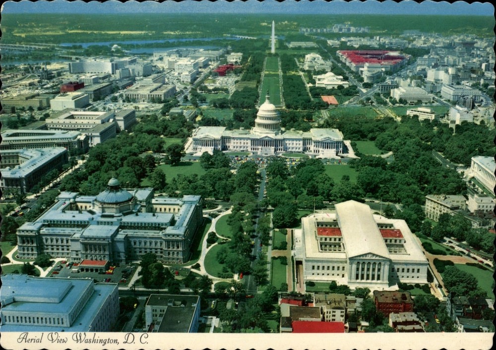 Washington DC Capitol building Washington Monument unused vintage postcard