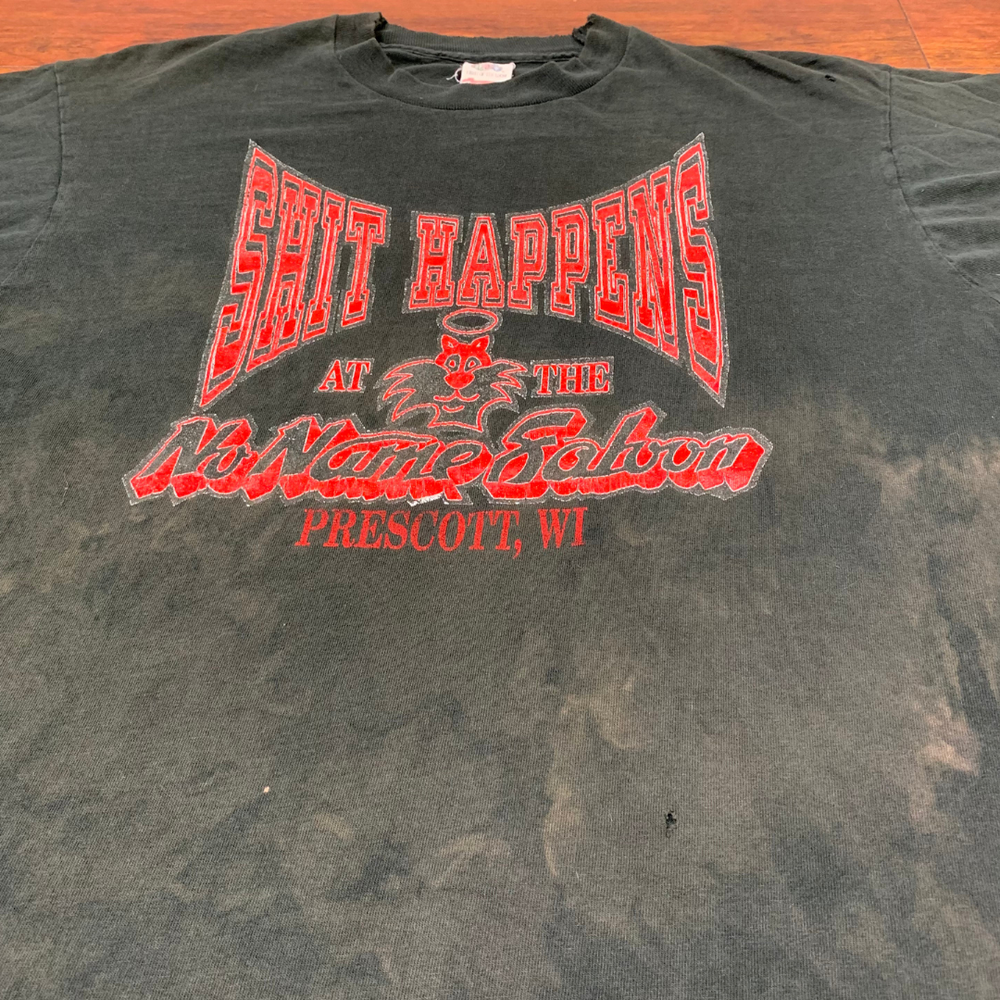 Vintage 90s No Name Saloon Prescott WI “Sh*t Happens” T-Shirt XL Biker Bar