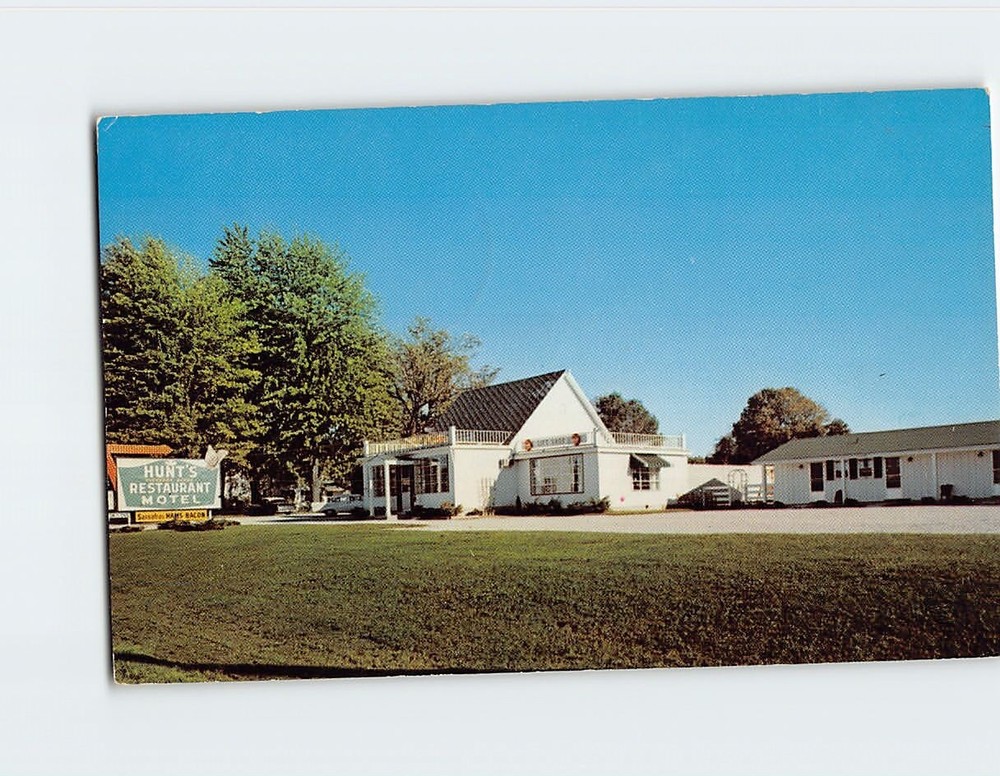 Postcard Hunt's Pleasant Acres Restaurant And Motel Indiana