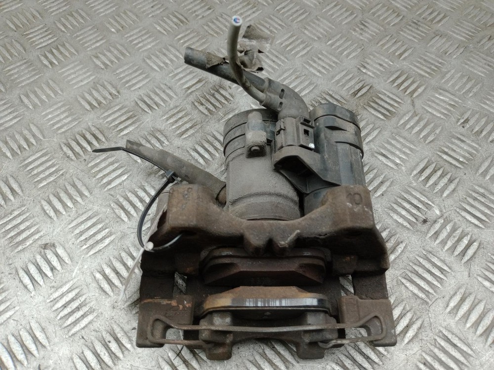AUDI Q2 BRAKE ELECTRIC CALIPER REAR RIGHT DRIVER SIDE MK1 2016-2025 5Q0615424E