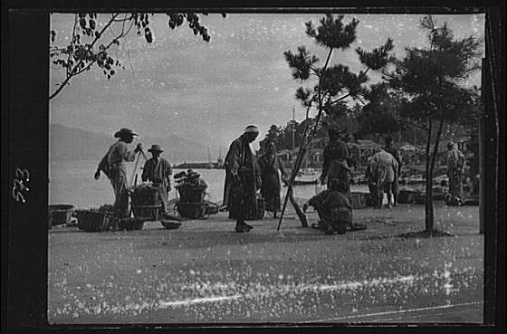 Photo:Travel views,crowds,water bodies,Japan,Korea,Arnold Genthe,1908