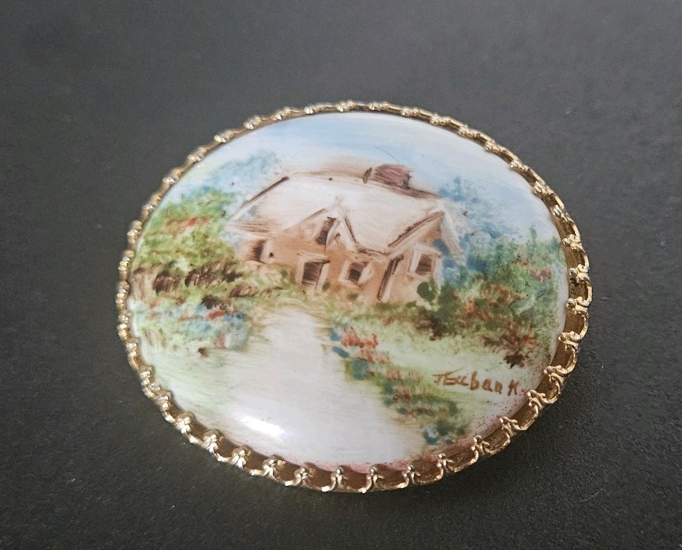 Vintage Hand Painted Porcelain Cottage Scene Brooch